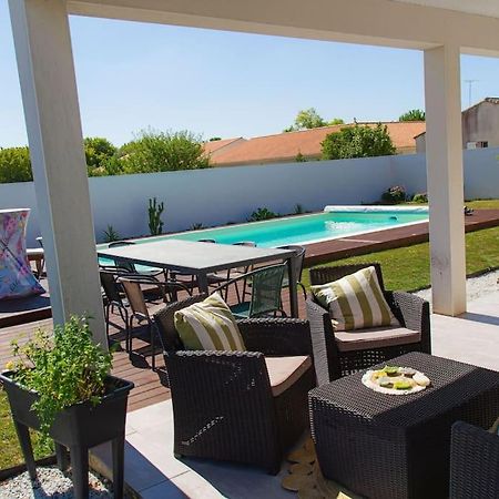Villa Avec Piscine Chauffee Trois Chambres Saint-Sulpice-de-Royan Экстерьер фото